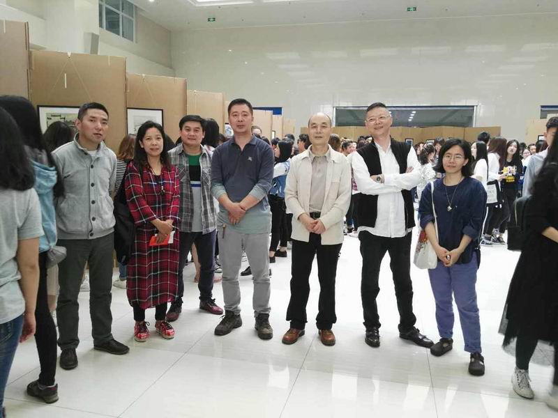 调整大小 1C014EF5515219BB932367D58039E1ED.jpg