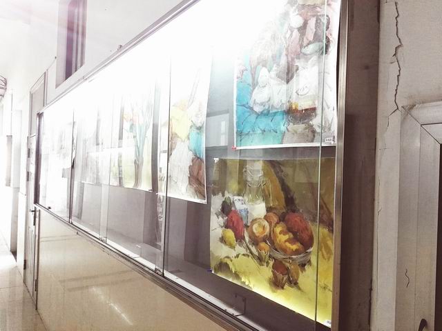 调整大小 设计色彩课程展-孙春鹂 欧阳雨梦-15设计11-12  展示01.jpg